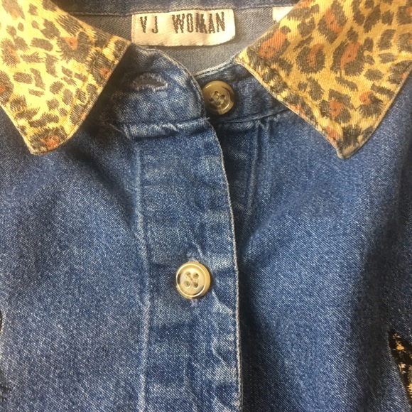 LEOPARD CAT DENIM TOP Jacket Shacket Size 20 but fits like an XL - Picture 10 of 14